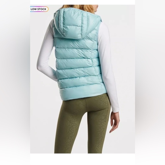 Peter Millar Golf Chiron Hooded Vest Cirrus Blue LF2EZ302 Women’s Size Large NWT - Picture 10 of 13